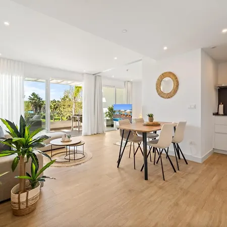 Stylish Lagoon Retreat Estepona