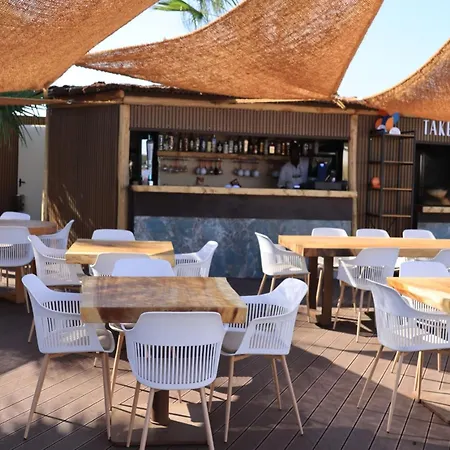Lejlighed Stylish Lagoon Retreat Estepona
